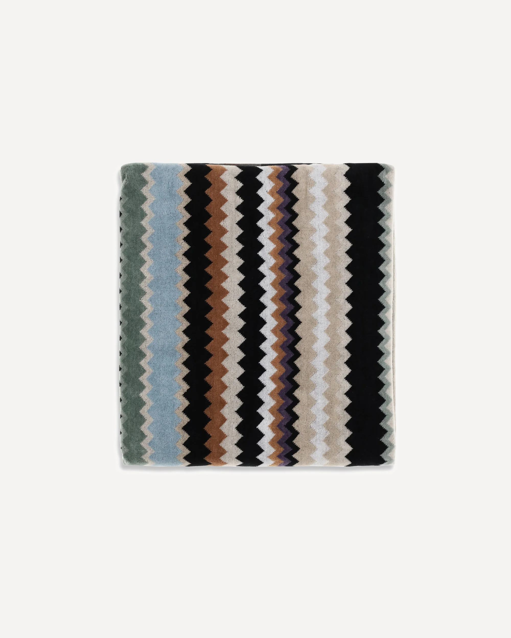 Zig zag patterned cotton Towel - Image 3