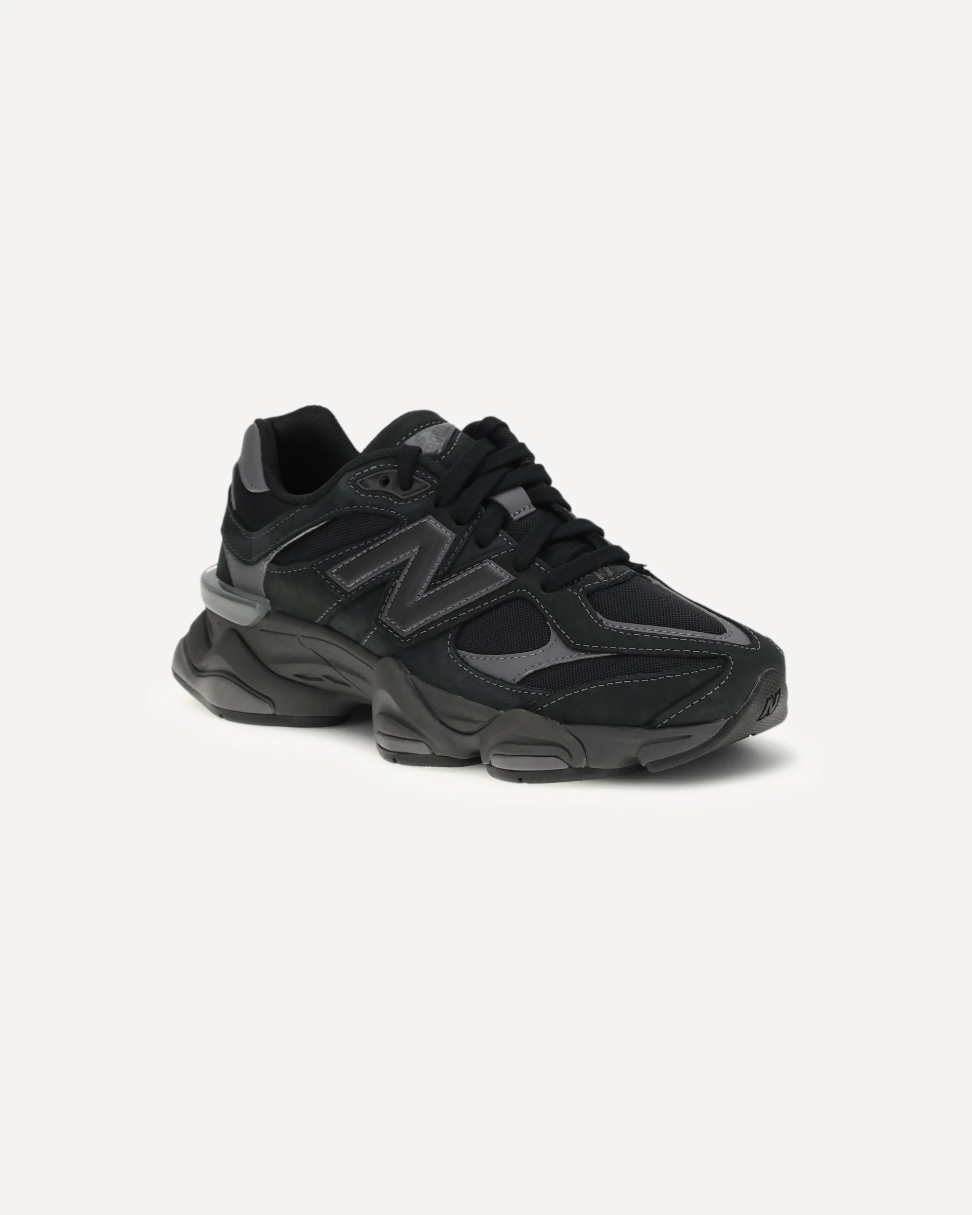 9060 Sneakers - Image 4